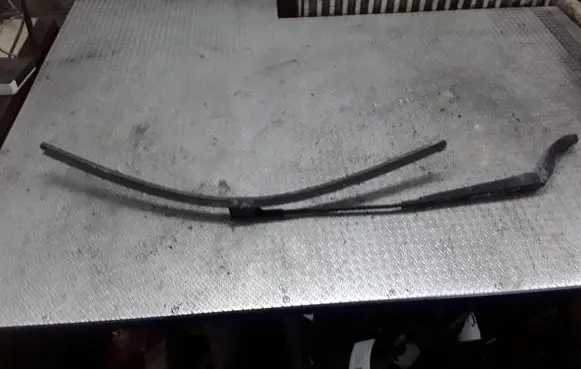Ford Galaxy Windshield/front glass wiper blade 