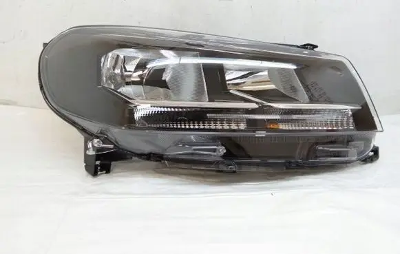 Citroen Jumpy Headlight/headlamp 9847197880