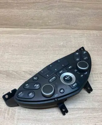 Nissan Primera Climate control unit 28395AV621