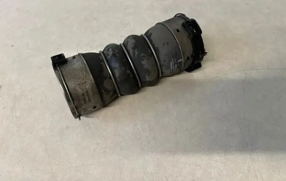 BMW 4 F32 F33 Intercooler hose/pipe 8507706