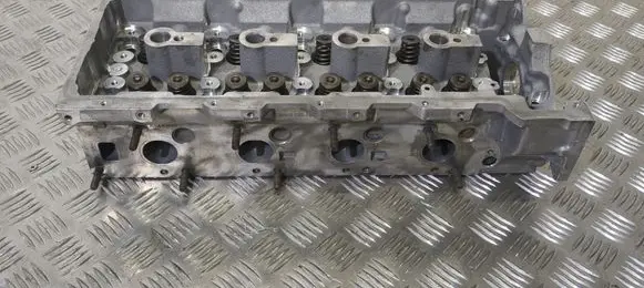 Mercedes-Benz Sprinter W906 Engine head A6460101420 160207