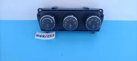 Chrysler Sebring (JS) Climate control unit P55111815AC