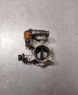 Opel Insignia A Throttle valve 55564164