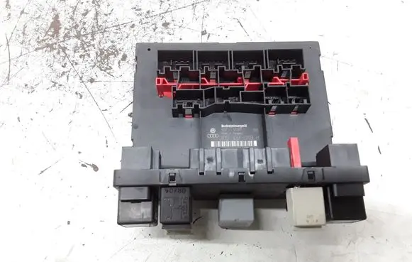 Volkswagen PASSAT B6 Comfort/convenience module 3C0937049H
