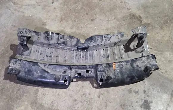Opel Crossland X Top upper radiator support slam panel 13477188