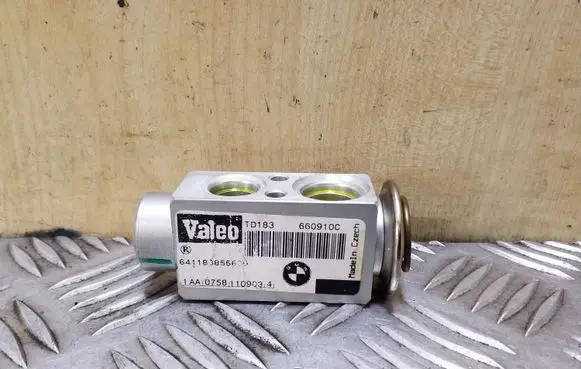 Air conditioning (A/C) expansion valve