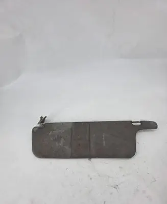 Mitsubishi Pajero Sun visor 