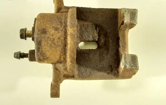 Toyota Prius (XW10) Front brake caliper