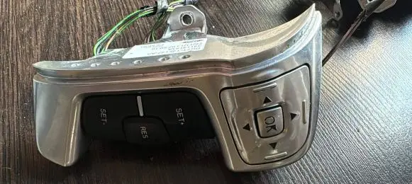 Ford Galaxy Steering wheel BS7T14K147AA 34114193A