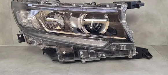 Toyota Land Cruiser (J150) Headlight/headlamp 