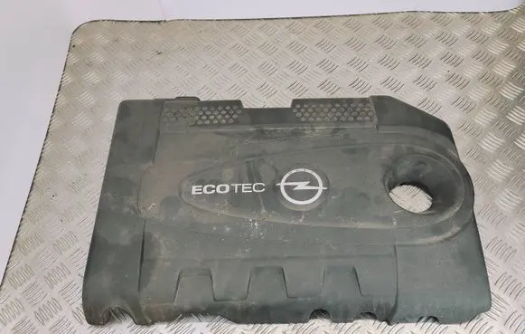 Opel Zafira C Engine cover (trim) 55576418 55578668 55578669