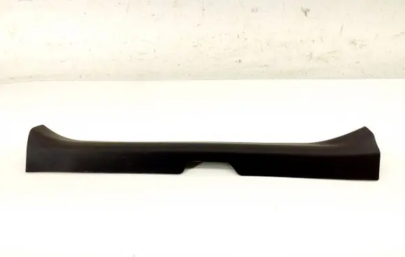 Toyota Yaris Cross Front sill trim cover 67913K0020