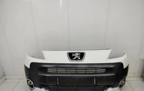 Peugeot Partner Front bumper 