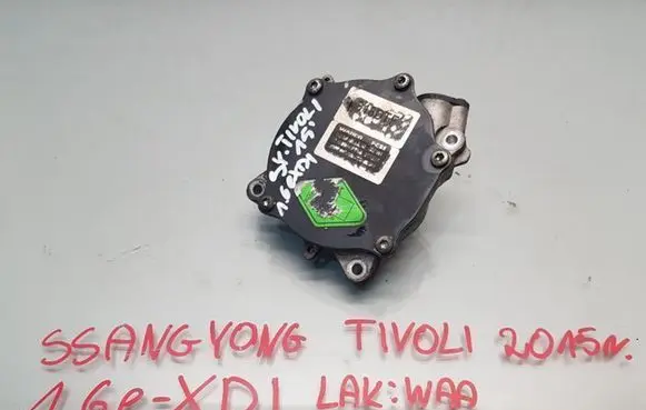 SsangYong Tivoli Vacuum pump A6712300265
