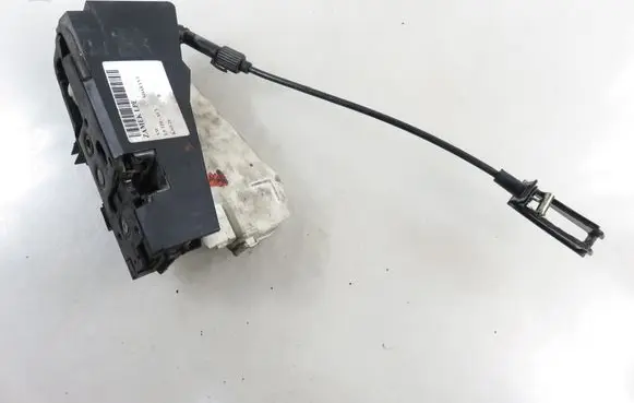 Volkswagen Sharan Front door lock 