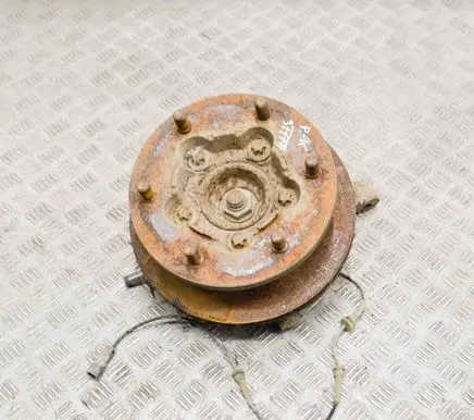 Opel Movano B Front wheel hub