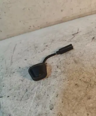 BMW 3 E90 E91 Windshield washer spray nozzle 963658