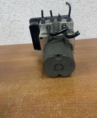BMW X5 E70 ABS Pump 3451678526604 E1509