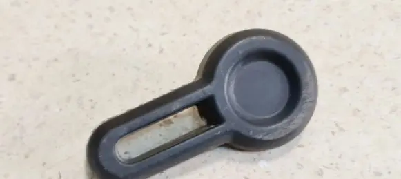 Peugeot Partner Seat adjustment handle 8910029000