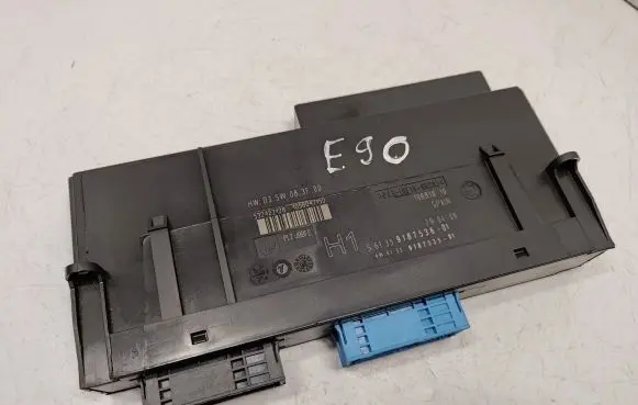 BMW 3 E90 E91 Central body control module 61359187536 61359187535