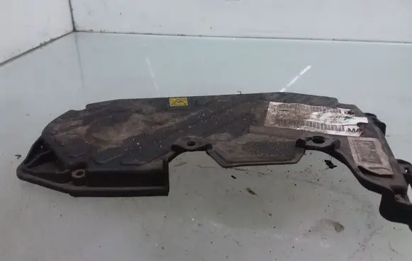 Opel Zafira B Timing belt guard (cover) 55187752
