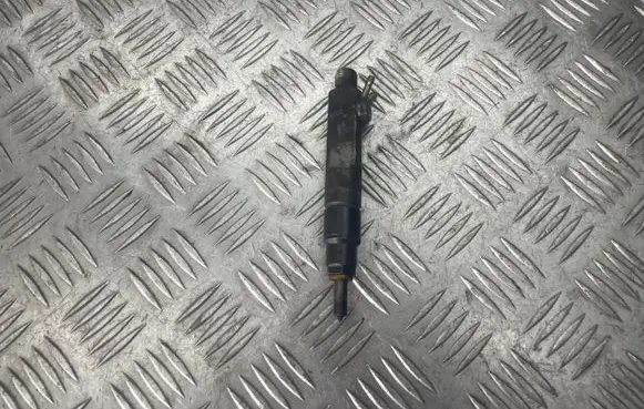 Volvo V70 Fuel injector 046130201F