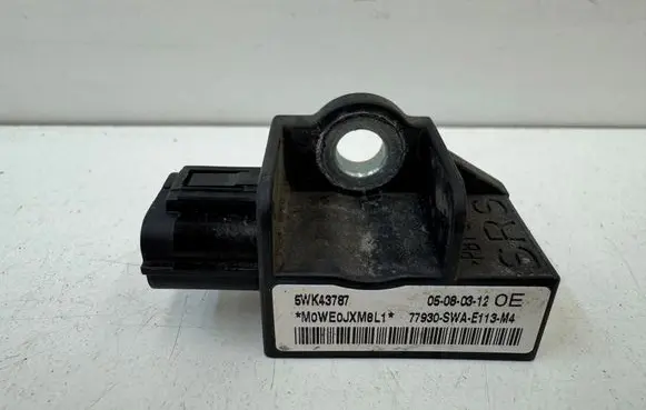 Honda CR-V Airbag deployment crash/impact sensor 77930SWAE113M4