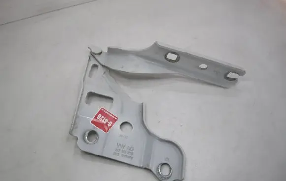 Volkswagen Caddy Engine bonnet/hood hinges 2K0823301B