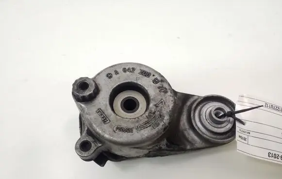 Mercedes-Benz E C207 W207 Timing belt/chain tensioner A6422001370