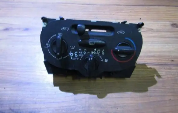 Peugeot 206 Climate control unit 64138