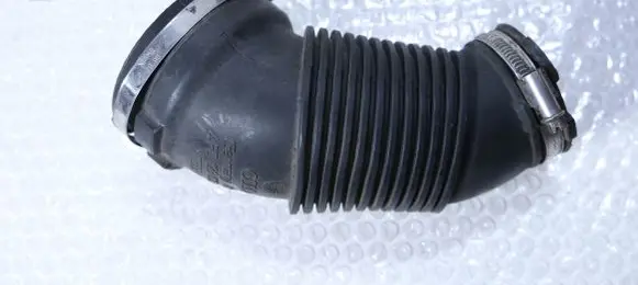 Audi A6 S6 C6 4F Air intake hose/pipe 4F0129615G