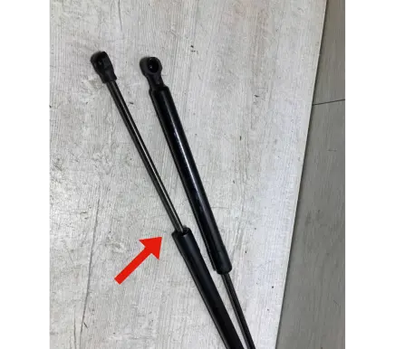 Dacia Sandero III Tailgate strut 904514512R