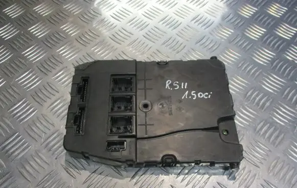 Renault Scenic II - Grand scenic II Fuse box set 8200433200