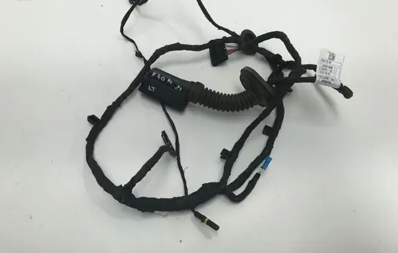 BMW 1 F40 Rear door wiring loom 871448004 12493110 N5N228
