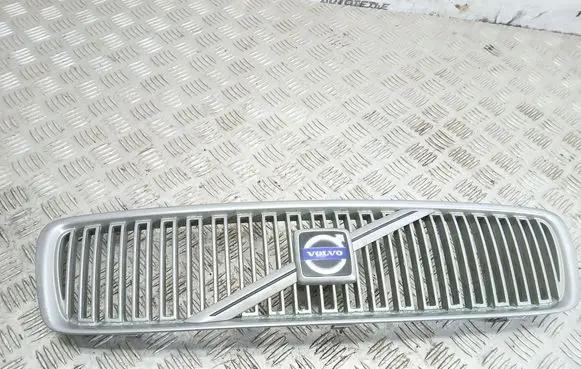Volvo V70 Front bumper upper radiator grill 8659875