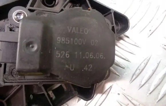 Fiat Croma A/C air flow flap actuator/motor 526110606