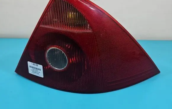 Ford Mondeo Mk III Rear/tail lights 1S71-13404-A IMPRK1485039