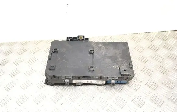 Opel Zafira B Fuse module 5DK00866952 13206759