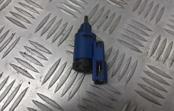 Seat Ibiza III (6L) Clutch pedal sensor 1J0927189E