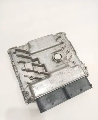 Volkswagen Jetta VI Engine control unit/module 06K907425C A2085200400AA
