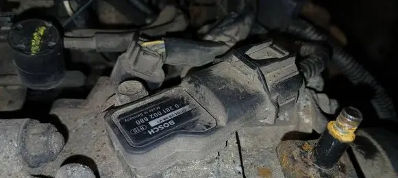 Honda CR-V Air pressure sensor 0281002680