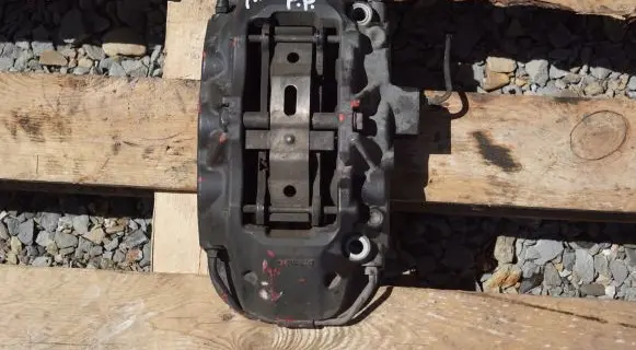 Maserati Quattroporte Front brake caliper 20A00106
