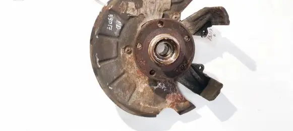Front wheel hub