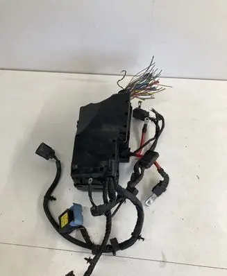 Volvo V40 Fuse box set 5B0Q10107