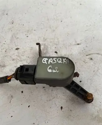 Nissan Qashqai Headlight/headlamp level sensor 