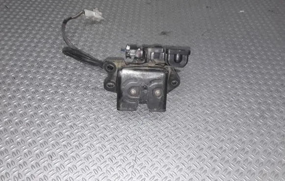 Toyota Corolla Verso E121 Tailgate/trunk/boot lock/catch/latch