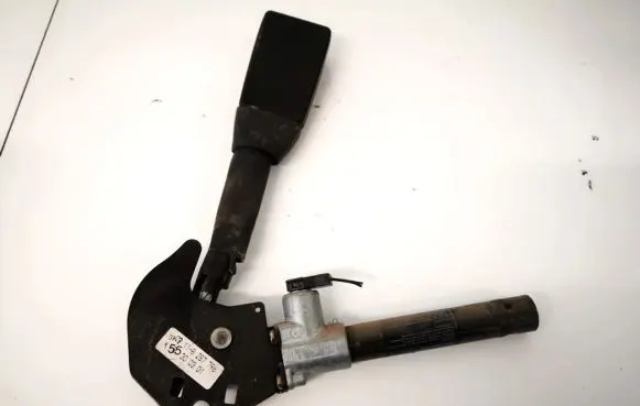BMW 5 E39 Front seatbelt buckle 72118257796 7211-8257796