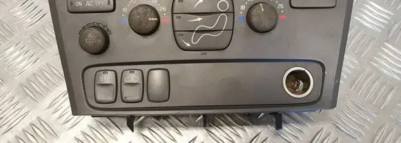 Volvo S60 Climate control unit 8691876