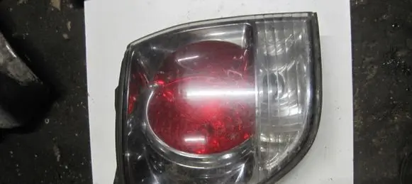 Lexus RX 300 Rear/tail lights