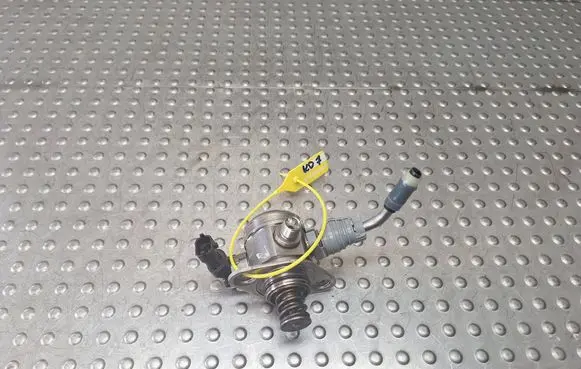 KIA Sportage Fuel injection high pressure pump 35320-2B220